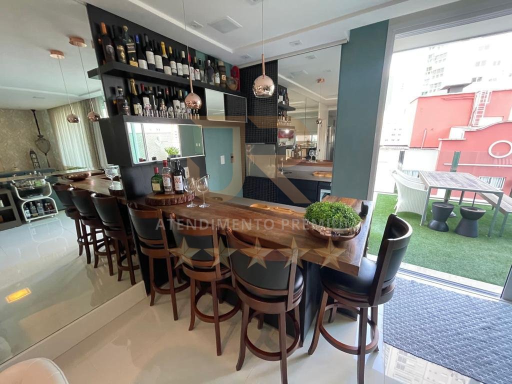 04 DORMITORIOS SENDO 02 SUITES