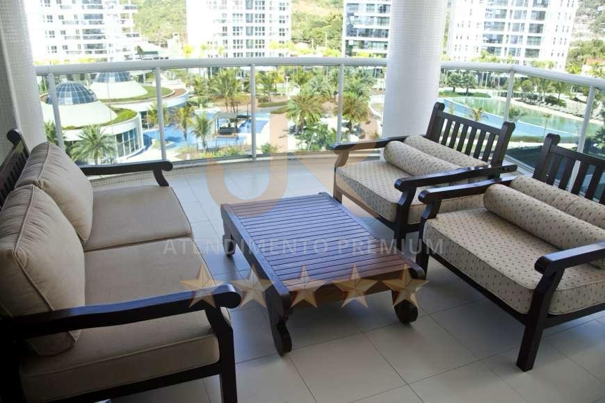 04 SUÍTES SENDO 01 MASTER